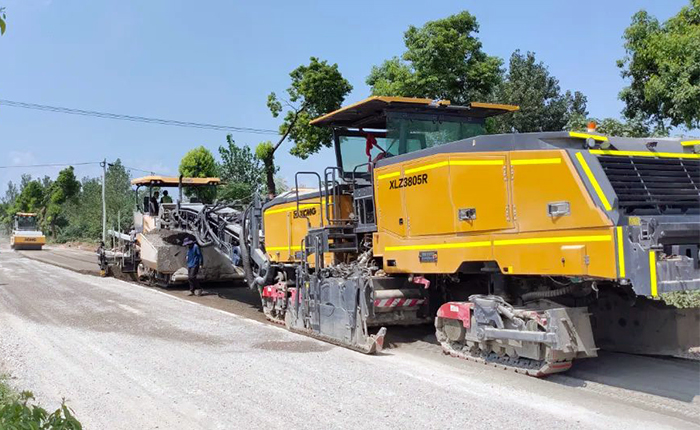 平博冷再生气XLZ3805R安徽省道施工应用